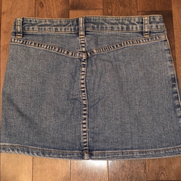 Urban Outfitters jean mini skirt!! - Picture 3 of 3